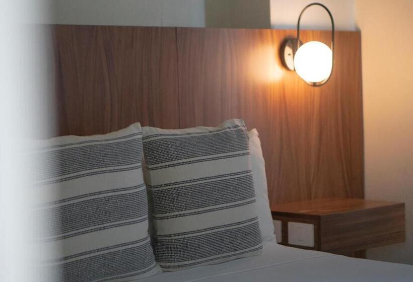 디럭스 룸, Casa Pia