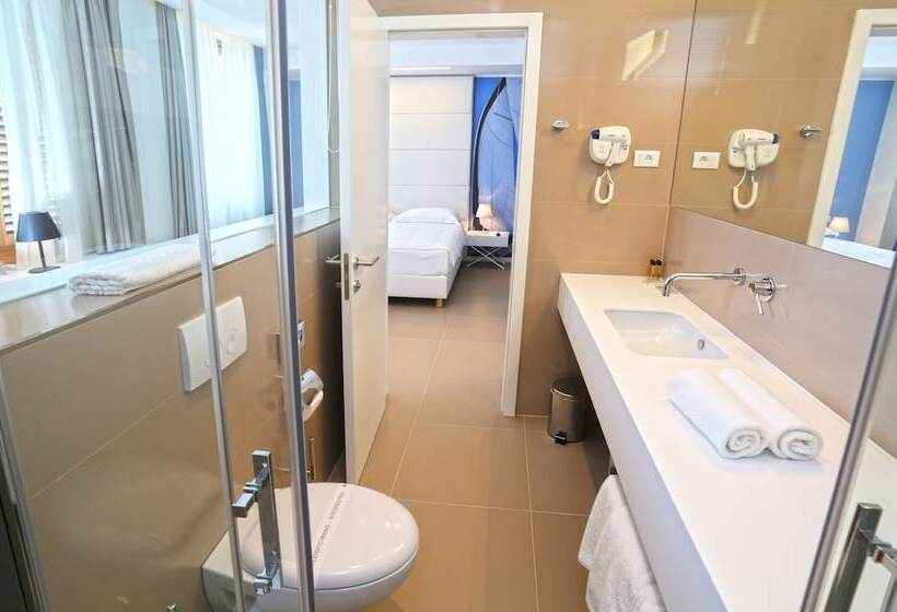 Deluxe-huone Merinäkymä, Guesthouse Villa Scalaria