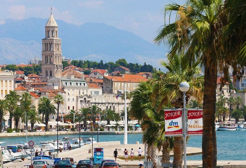 Deluxe-huone Merinäkymä, Guesthouse Villa Scalaria