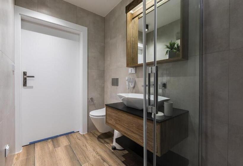 استودیو استاندارد با چشمانداز, Rezydencja Zakopiańska