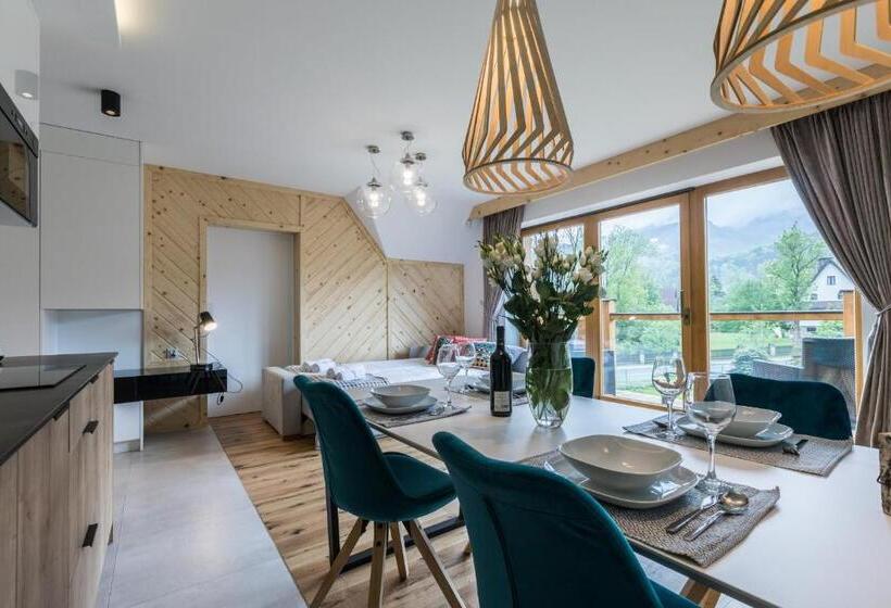 استودیو استاندارد با چشمانداز, Rezydencja Zakopiańska