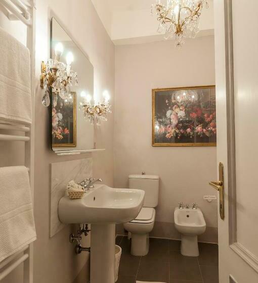 اتاق استاندارد, B&b Arena Di Lucca