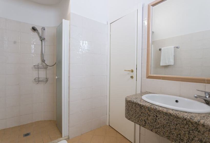 스탠다드 트리플 룸, Boutique & Spa Sirena