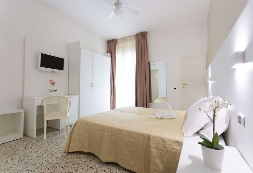 스탠다드 트리플 룸, Boutique & Spa Sirena