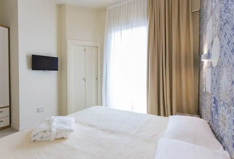 اتاق استاندارد چهار تخته, Boutique & Spa Sirena