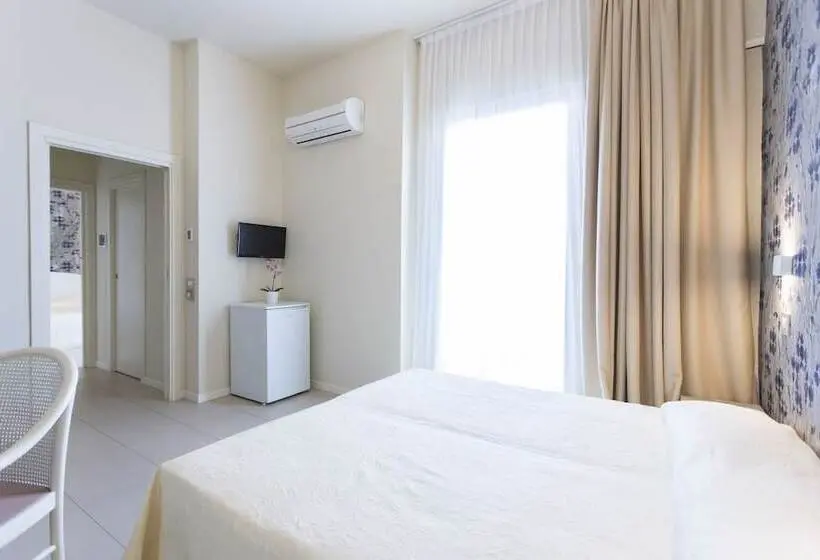 اتاق استاندارد چهار تخته, Boutique & Spa Sirena