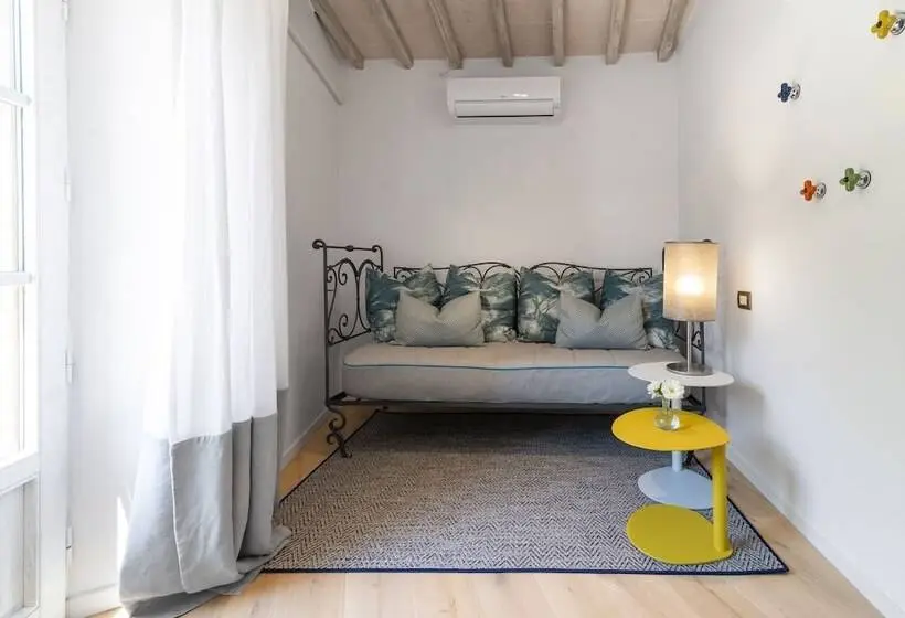 スタンダードルーム, Relais Le Macine Di Stigliano