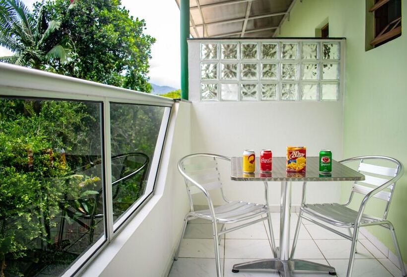 اتاق استاندارد سه نفره, Pousada Do Tenorio