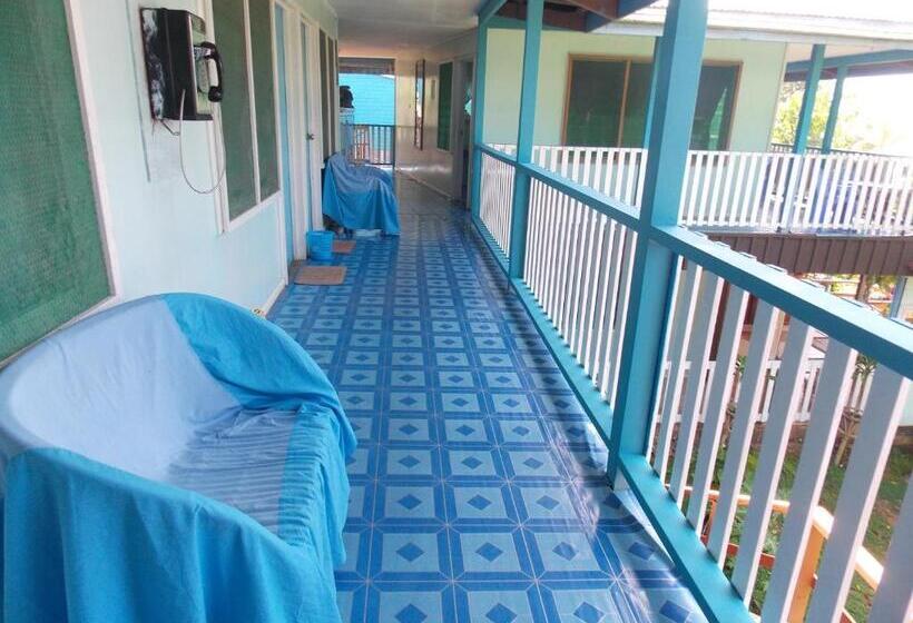 اتاق اکونومی با حمام مشترک, Rekona Lodge