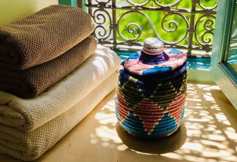 اتاق استاندارد, Riad 11 Zitoune