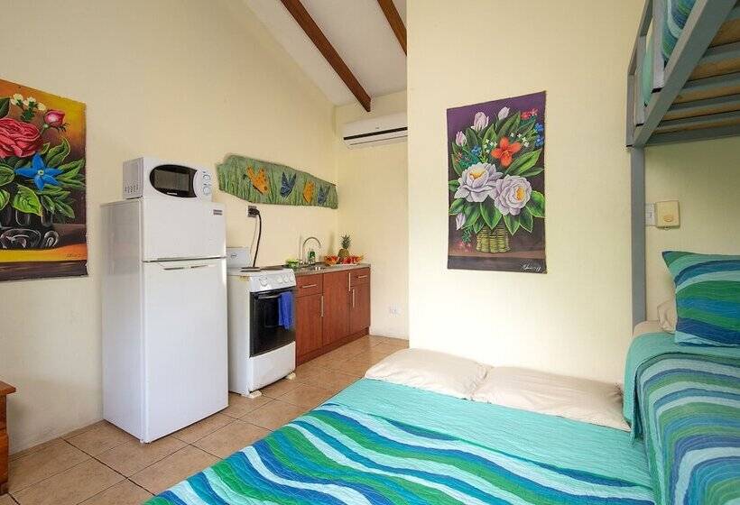 디럭스 스위트, Diversion Tropical