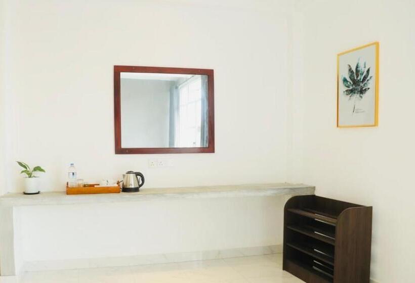 Habitació Deluxe amb Balcó, Kandy Hill Villa