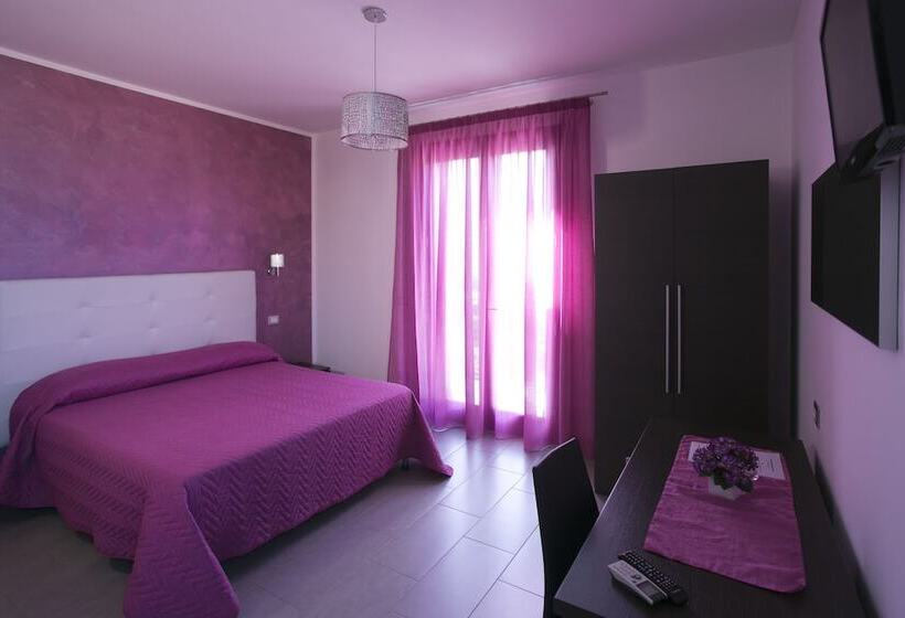 Standard Neljän Hengen Huone, Rotte E Sentieri B&b