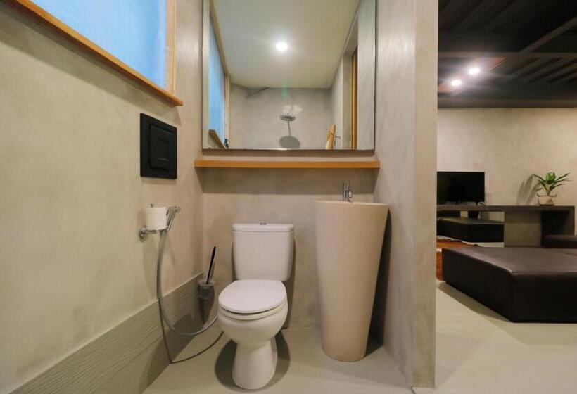 סטודיו דלוקס, Clio Apartment