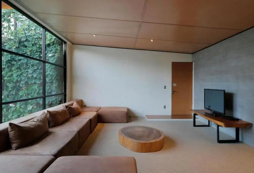 اتاق استاندارد, Clio Apartment