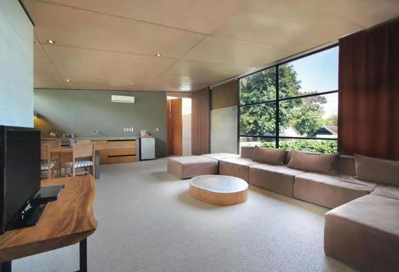 اتاق استاندارد, Clio Apartment