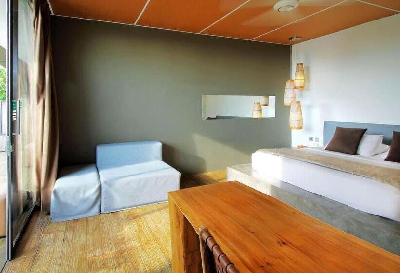 סוויטה, Clio Apartment