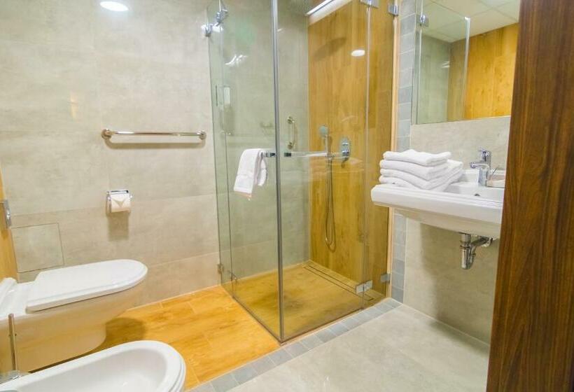 スーペリアの４人部屋, Vulcan