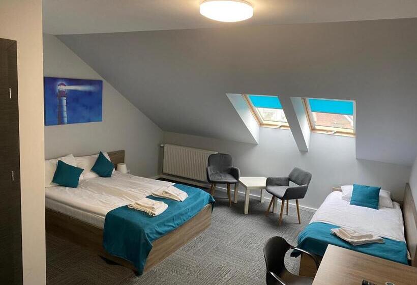 Трежместный Номер Economy, Azul