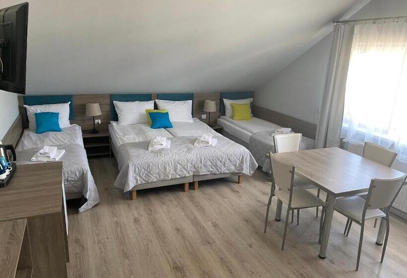 Четырехместный Номер Economy, Azul