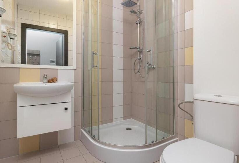 Номер Deluxe, Azul