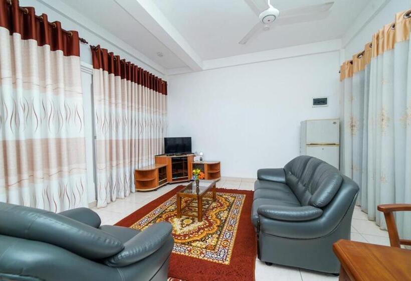 Apartamento 1 Dormitório com Sacada, Dazzling Villa