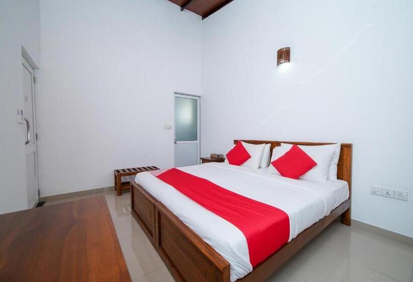 Quarto Superior, Dazzling Villa