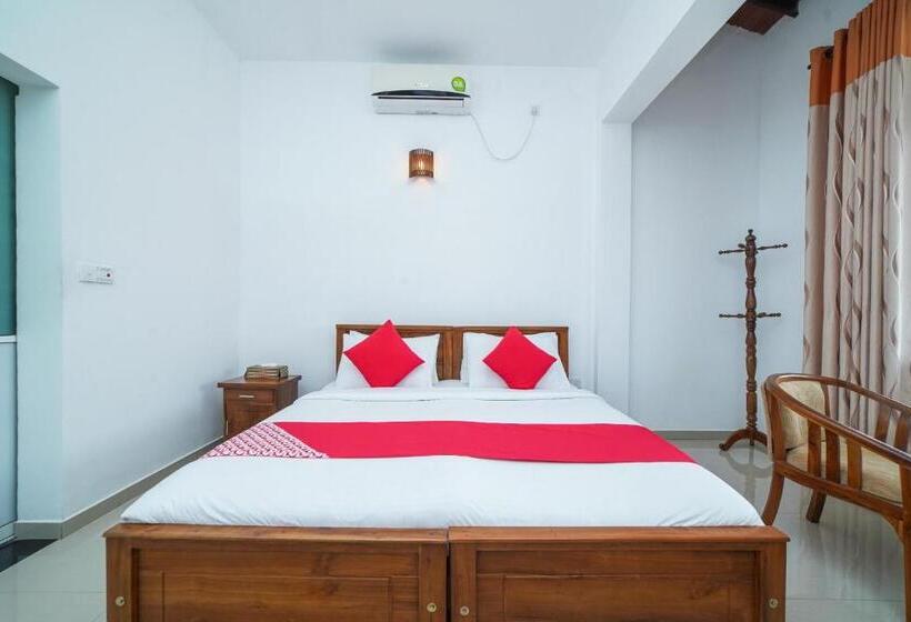 Quarto Superior, Dazzling Villa