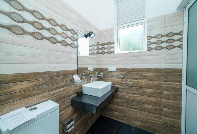 Quarto Superior, Dazzling Villa