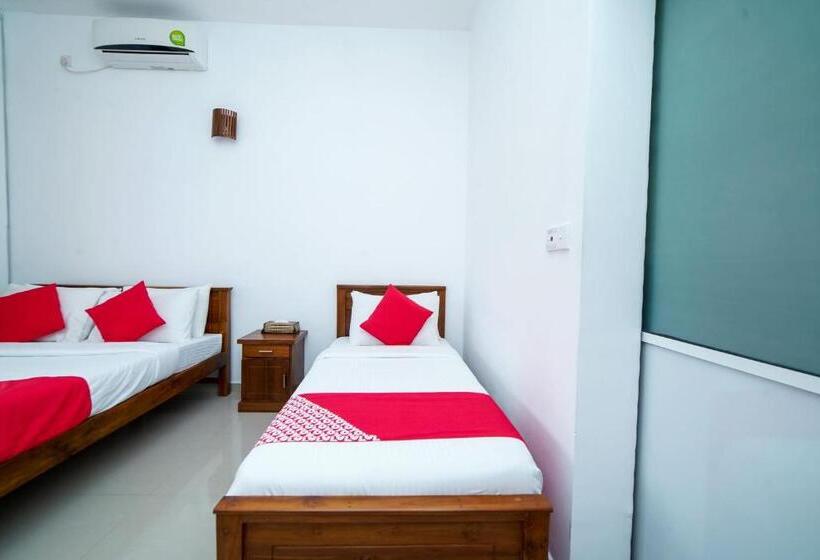 Quarto Triplo Superior, Dazzling Villa