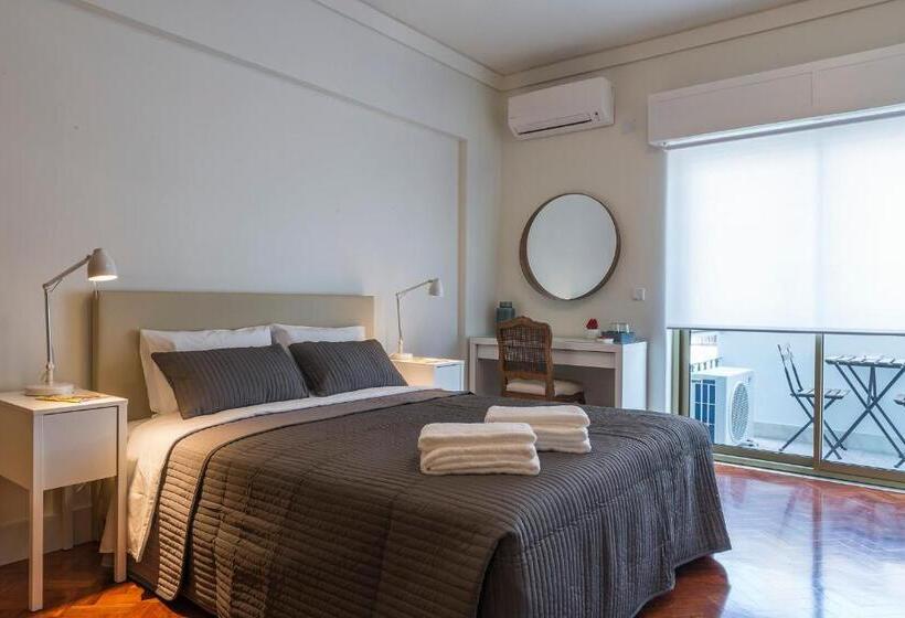 سوئیت با بالکن, Republica Bed & Breakfast