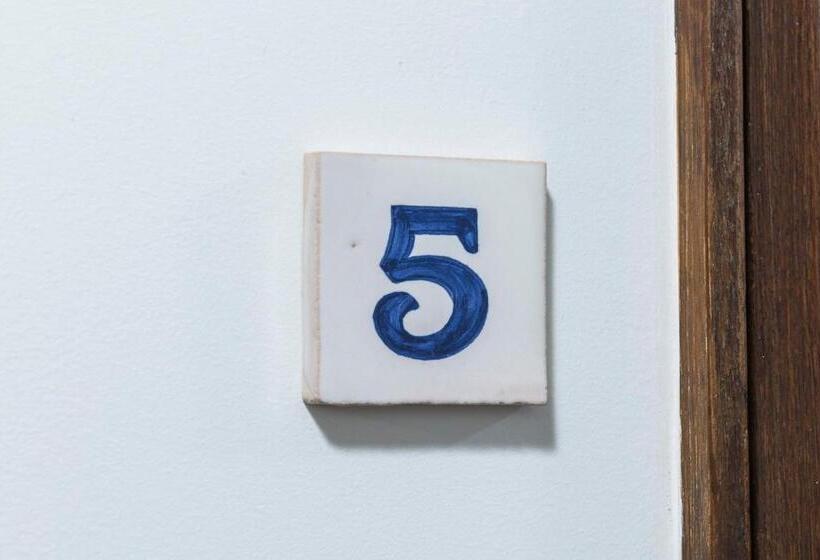 Camera Standard Bagno Condiviso, Republica Bed & Breakfast