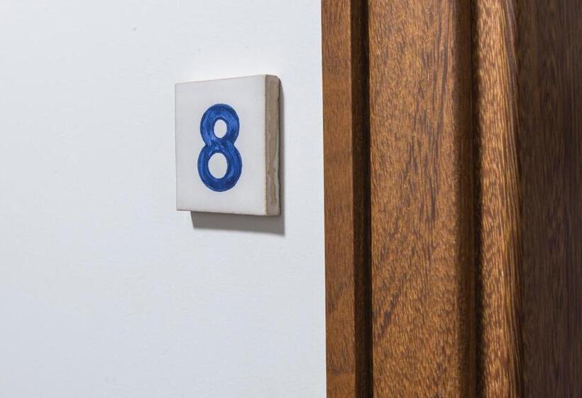 Camera Standard Bagno Condiviso, Republica Bed & Breakfast