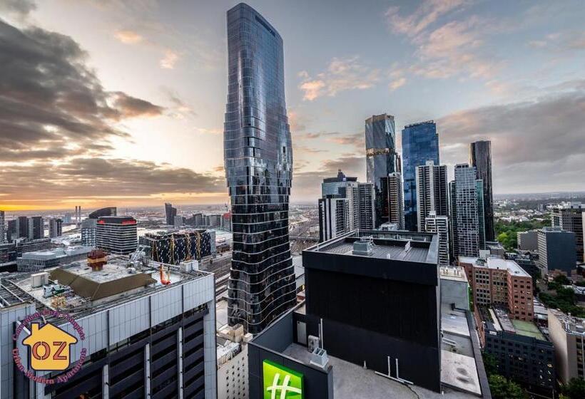 Апартаменты 2 Спальни, Aussie Escape Apartments Skyline Collins Tower