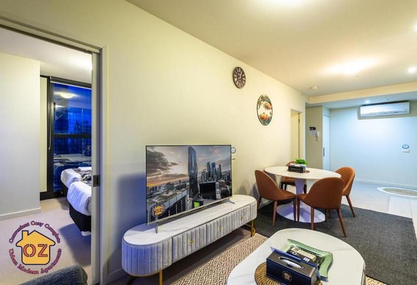 Апартаменты 2 Спальни, Aussie Escape Apartments Skyline Collins Tower