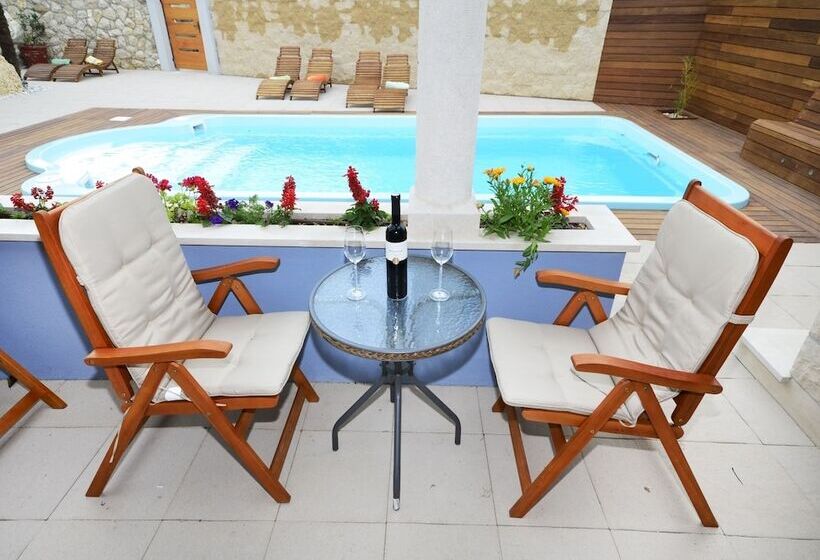 חדר סטודיו סטנדרד, Villa Bougenvilia Tomas