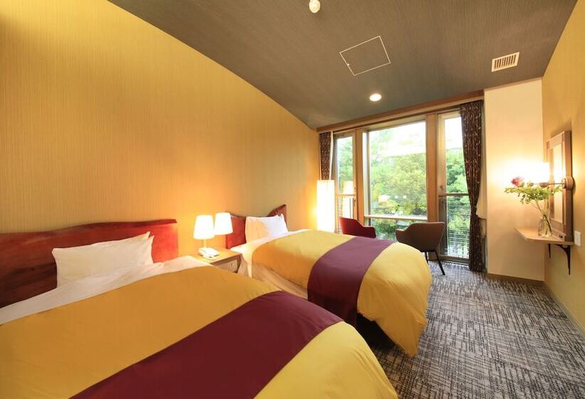 غرفة قياسية, Hakone Fuga