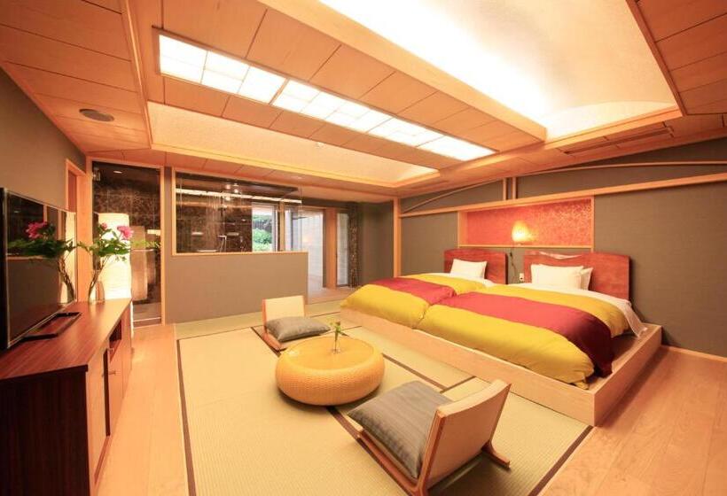 غرفة قياسية, Hakone Fuga