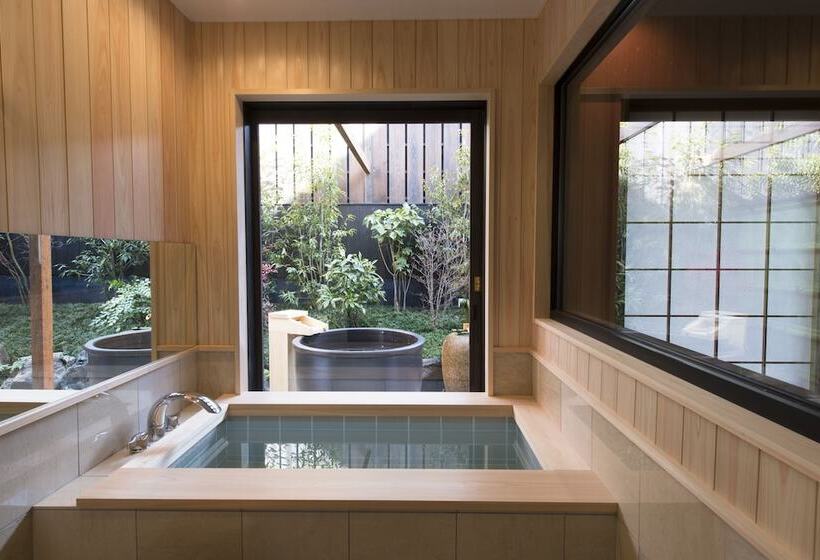 スタンダードルーム, Kamishichiken Oku