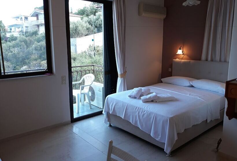 סטודיו סטנדרט עם נוף צדדי לים, Kallisto Studios