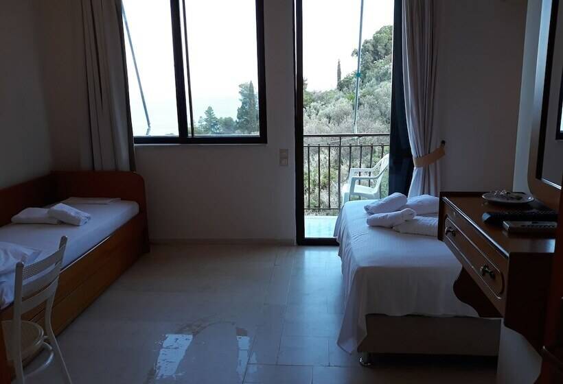 סטודיו סטנדרט עם נוף צדדי לים, Kallisto Studios