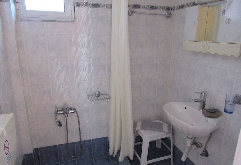 סטודיו סטנדרט עם נוף צדדי לים, Kallisto Studios