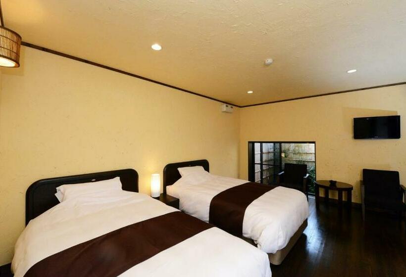 חדר דלוקס, Ito Yukitei Kawana Bettei