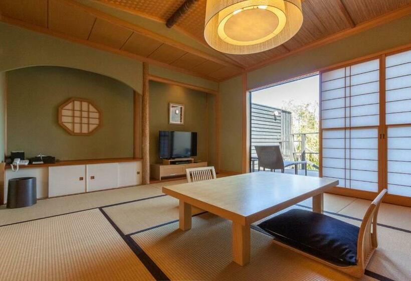 디럭스 스위트, Ito Yukitei Kawana Bettei