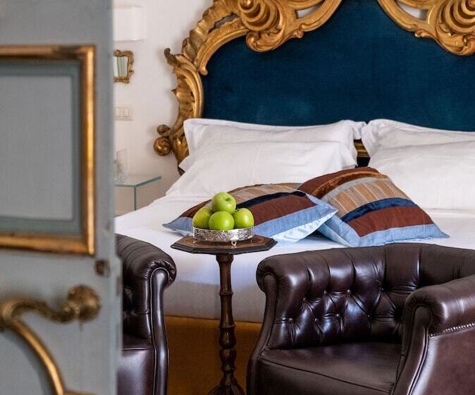 سوئیت جونیور با چشم‌انداز باغ, Palazzo Guido