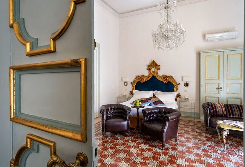 سوئیت جونیور با چشم‌انداز باغ, Palazzo Guido