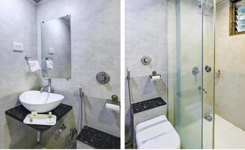 Chambre Deluxe, Atithi The