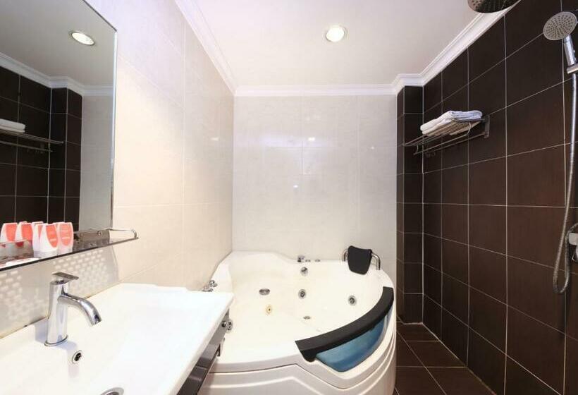 Suite Deluxe, De Eco Inn (klang)