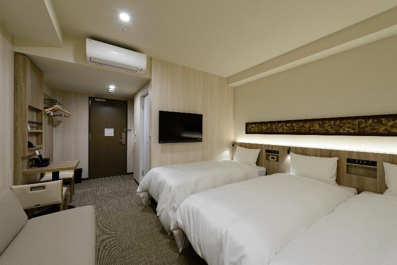 חדר סטנדרט לשלושה, Il Fiore Kasai