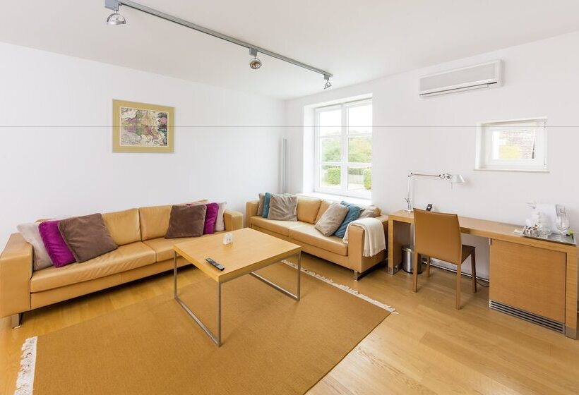 דירת חדר, Narie Resort & Spa